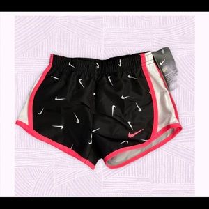Nike Girl's Toddler Short pants